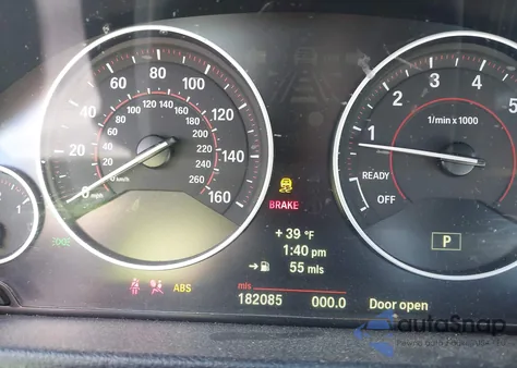 2013 BMW 328I z USA, uszkodzony, nr VIN WBA3A5G55DNP22157